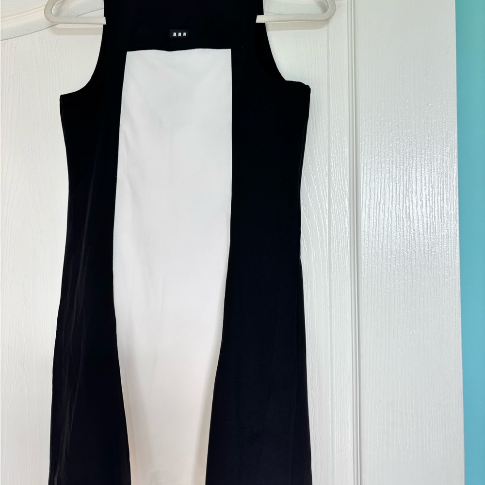 Jamie Sadock Black and White Zip-Front - Picture 2 of 3